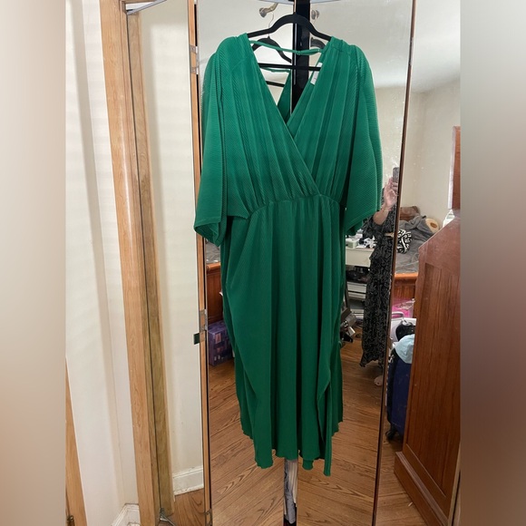 💚 By anthropologie plisse v-neck wrap midi dress dark green pleated 1X PREOWN - Picture 9 of 17